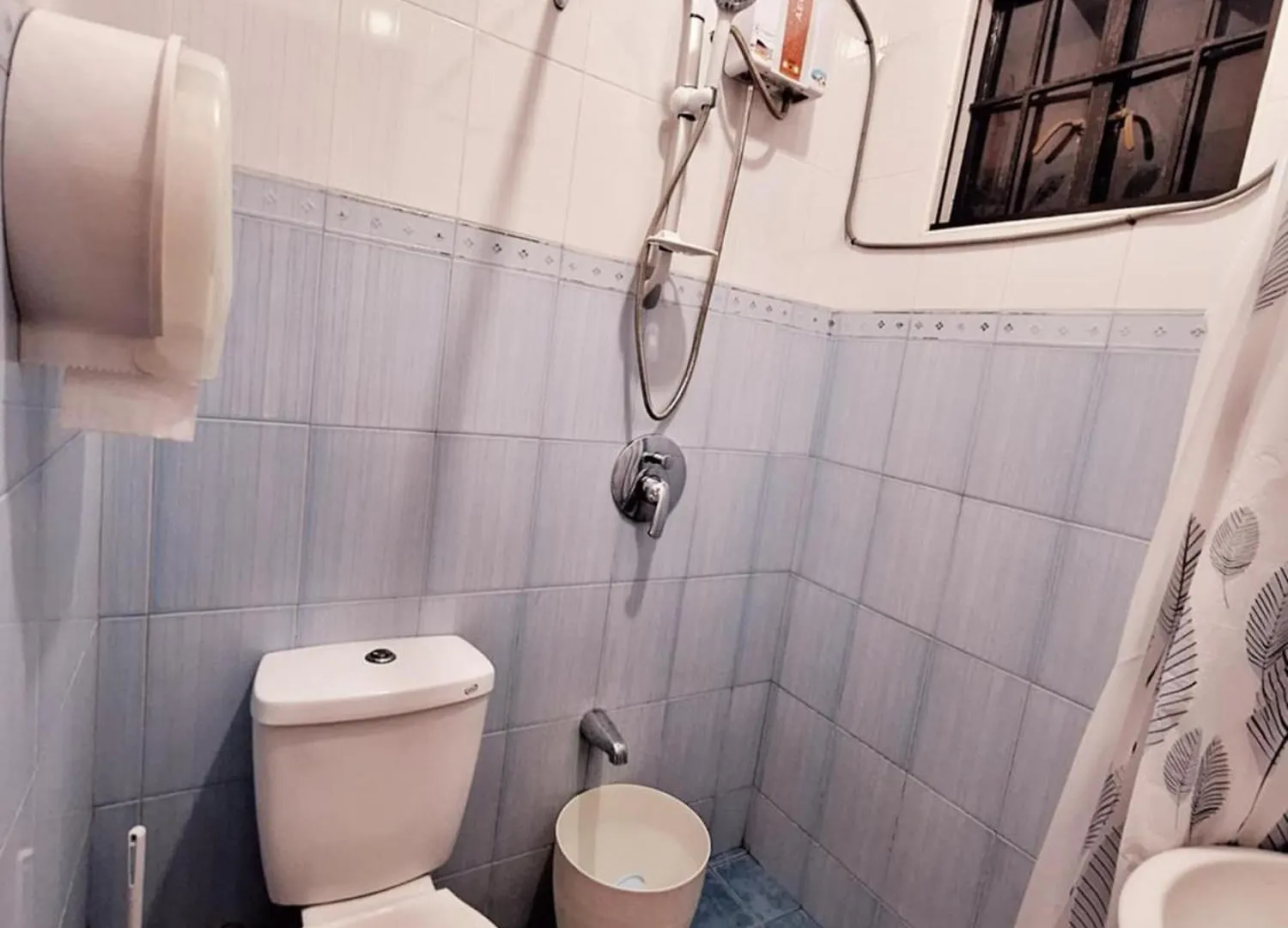 Homestay N1 Studio Apartment Room Transient House Near Abreeza Mall And Usep Davao